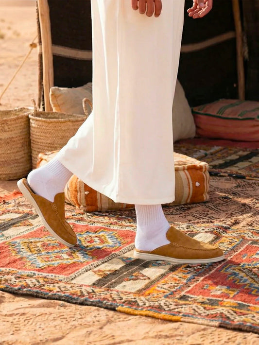 Babouche Walk Camel