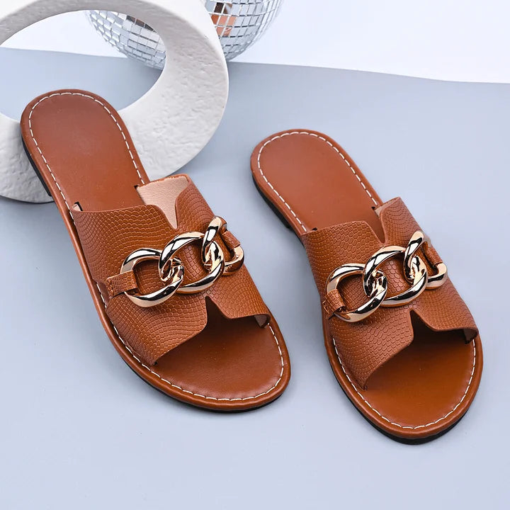 Salina Chain Flats