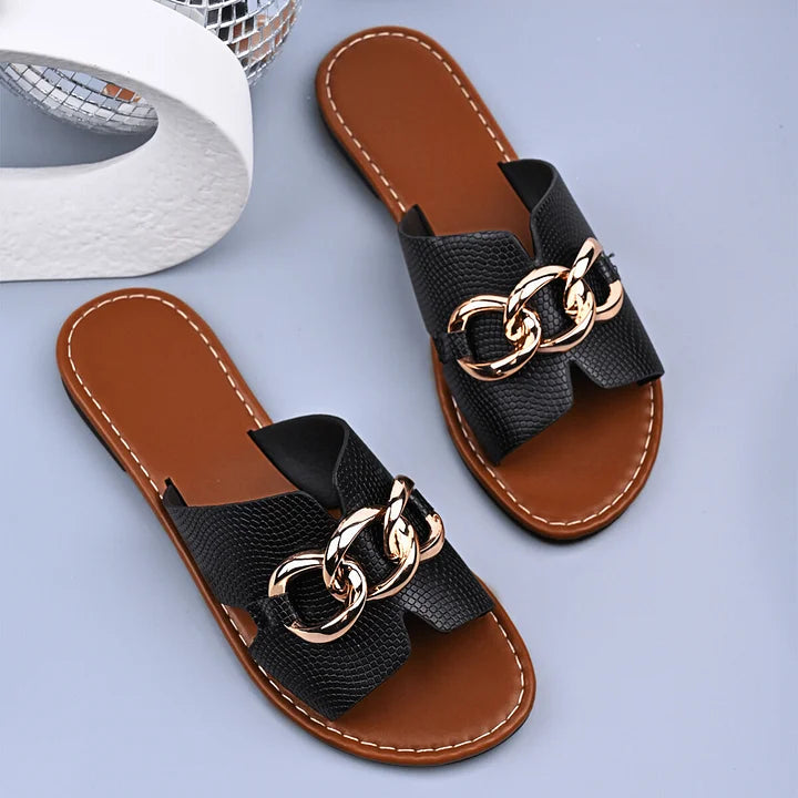 Salina Chain Flats