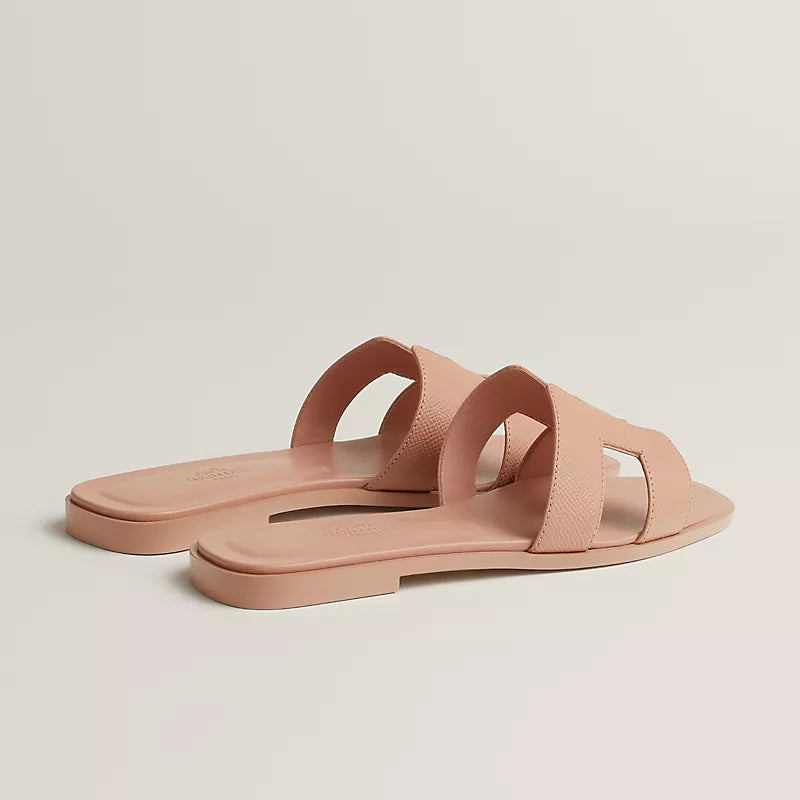 Oran Sandal